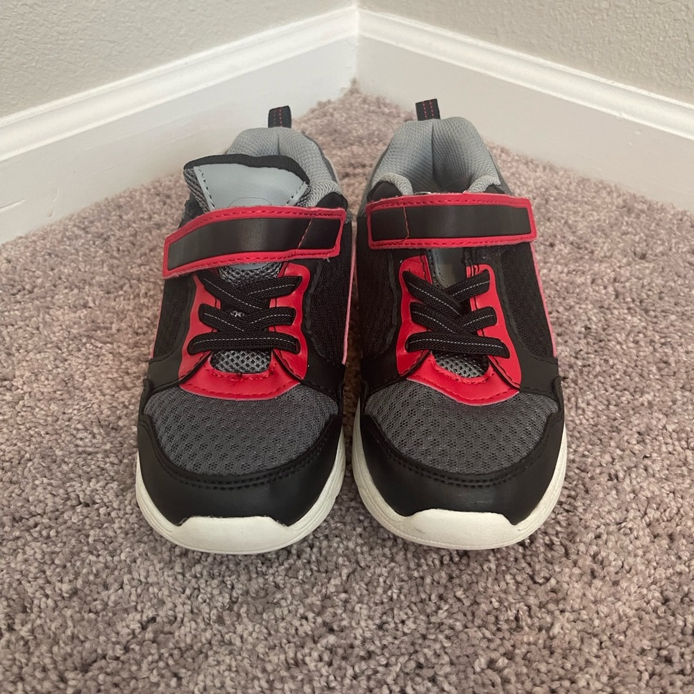 Boys red and black Sneakers with Velcro Closure